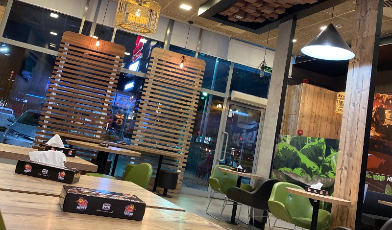 مطاعم حي العزيزية الرياض