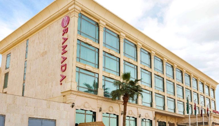 فندق رمادا باي ويندام