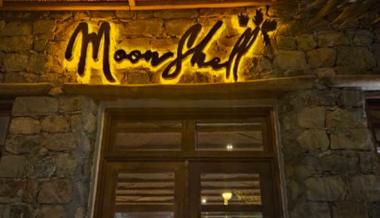 مطعم مون شيل